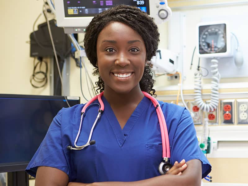 How to Become a Nursing Assistant